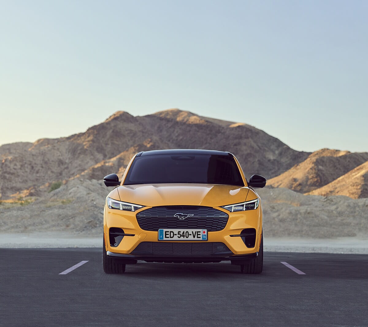 La Ford Mustang Mach-E GT sur la route.