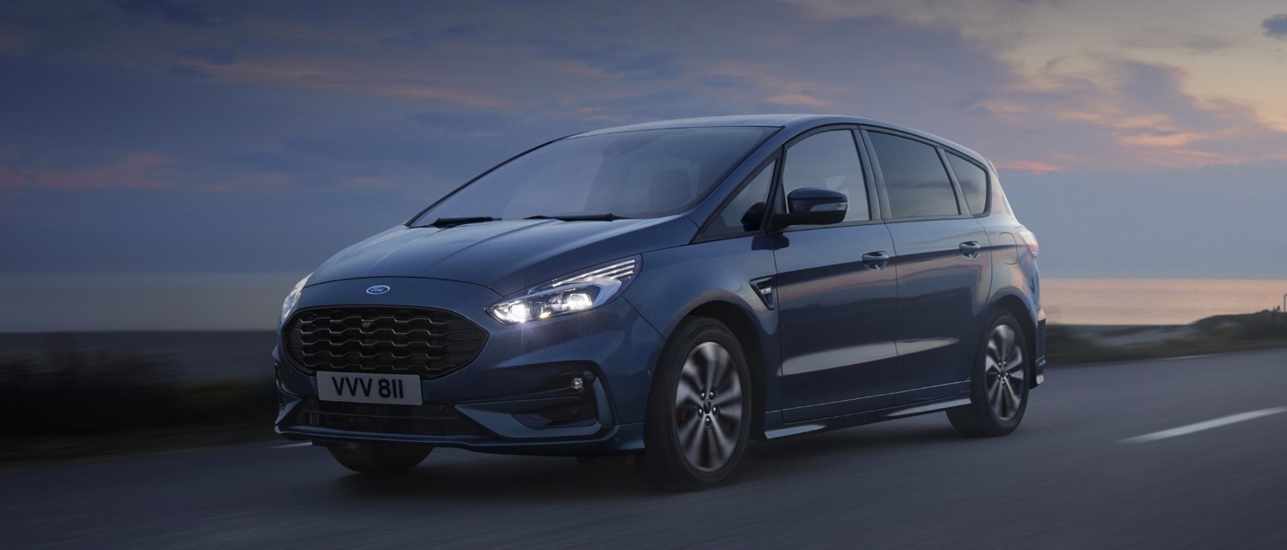 Ford s max st