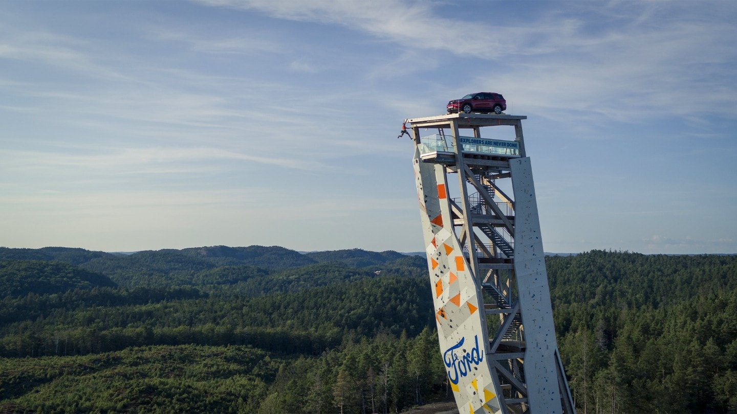 L’Explorer en haut d’une tour de 47 mètres