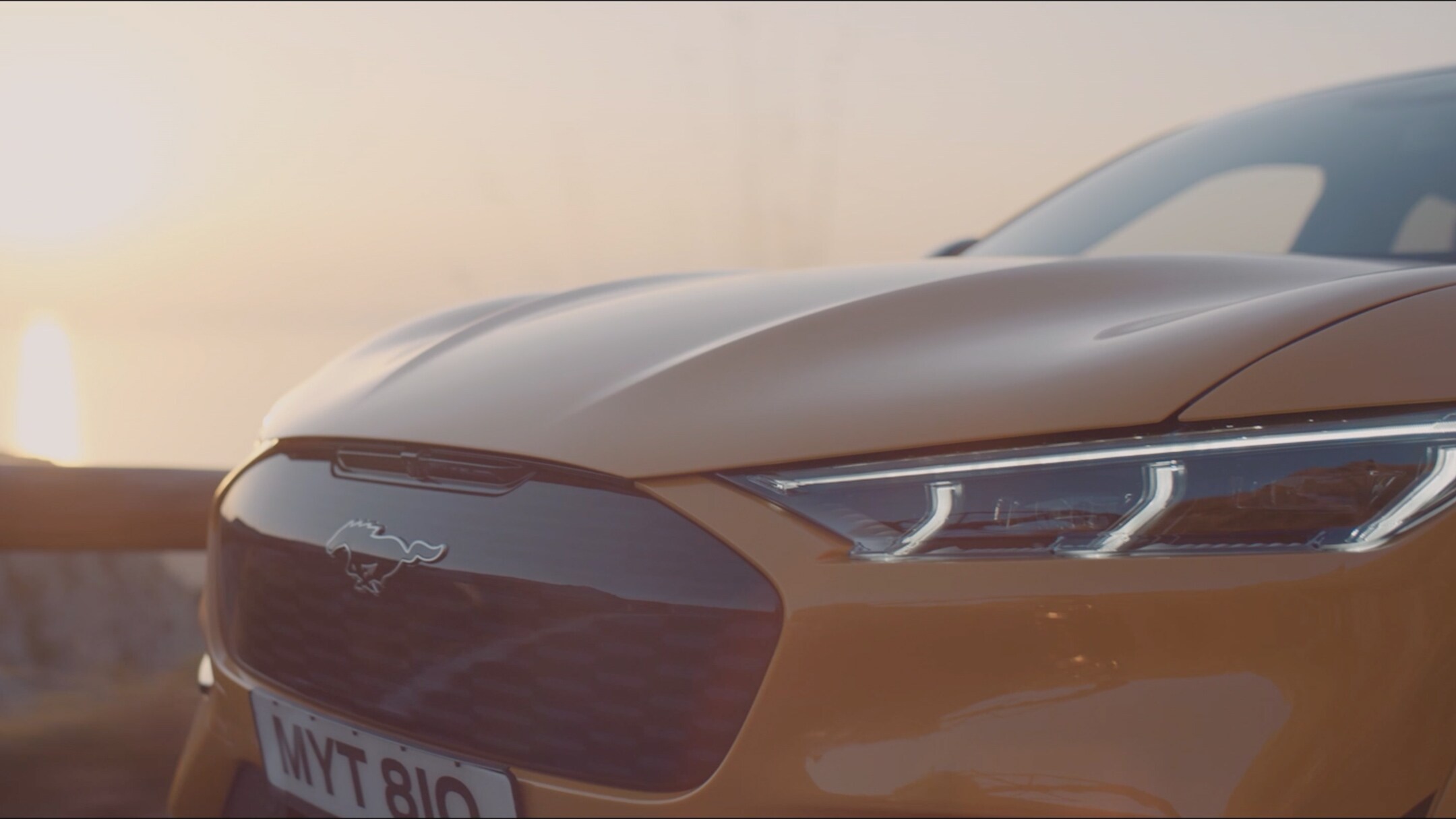 Vidéo d’une Mustang Mach-E sur route