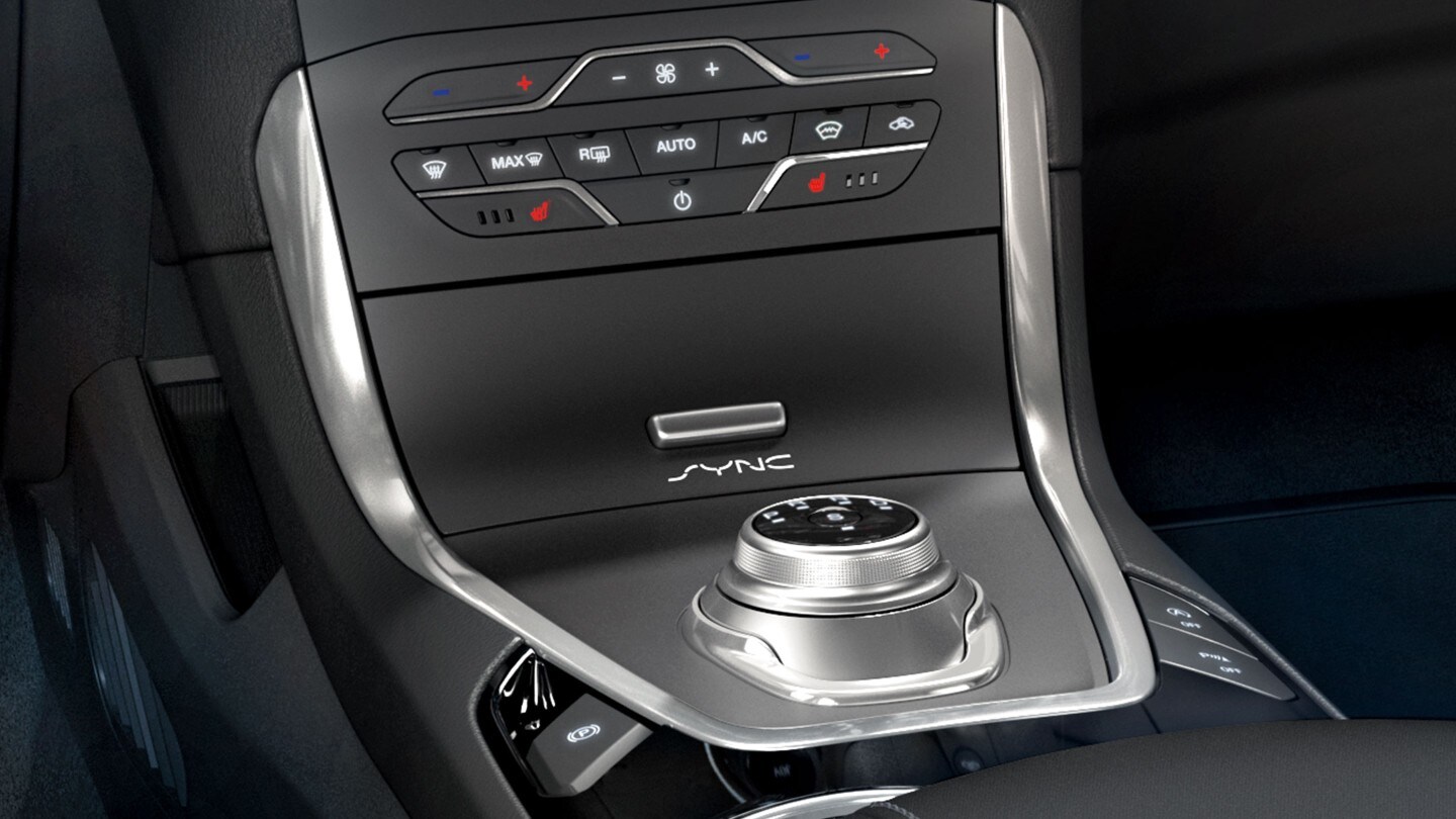 Ford Galaxy interior showing the gear stick and central cup holders