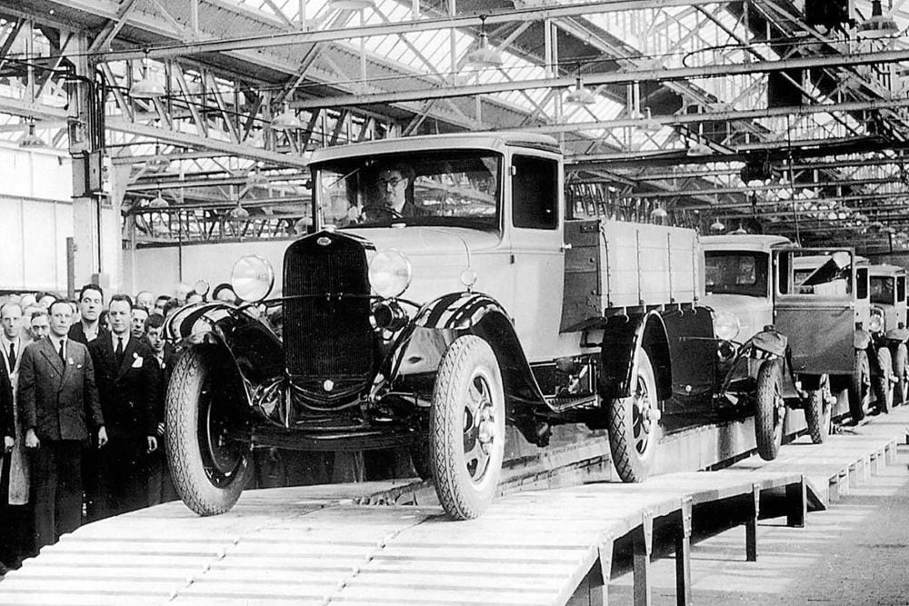 Historical picture of an old car