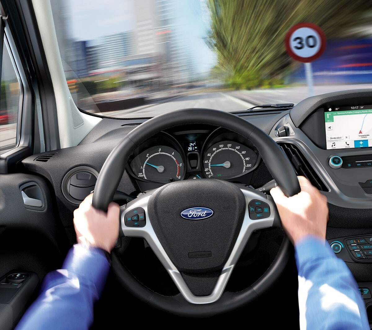 Détail de l'intérieur avant et du volant du Ford Transit Courier  