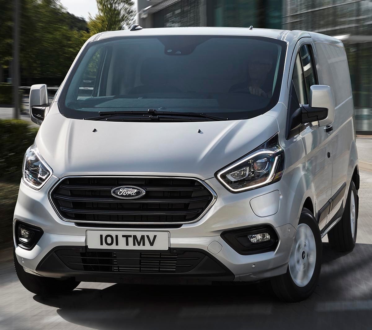 Ford Transit Custom de face