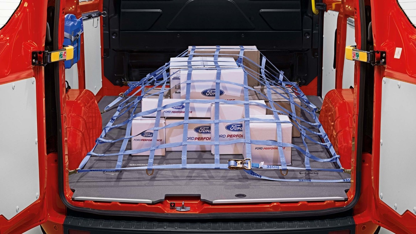 Ford Transit Custom avec crochets d’arrimage intégrés au plancher 