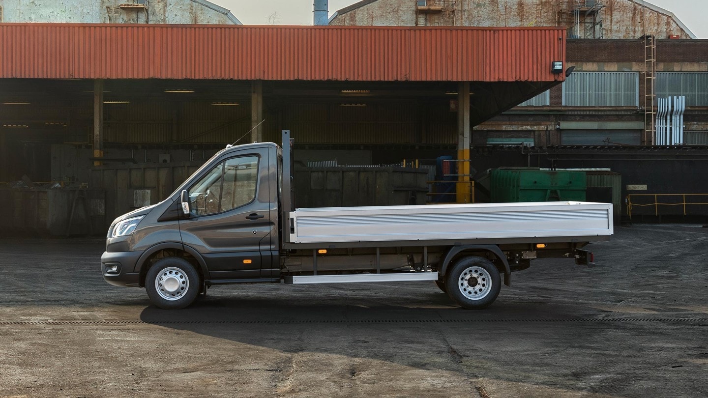 Ford Transit 5-Tonne Chassis Cab side view