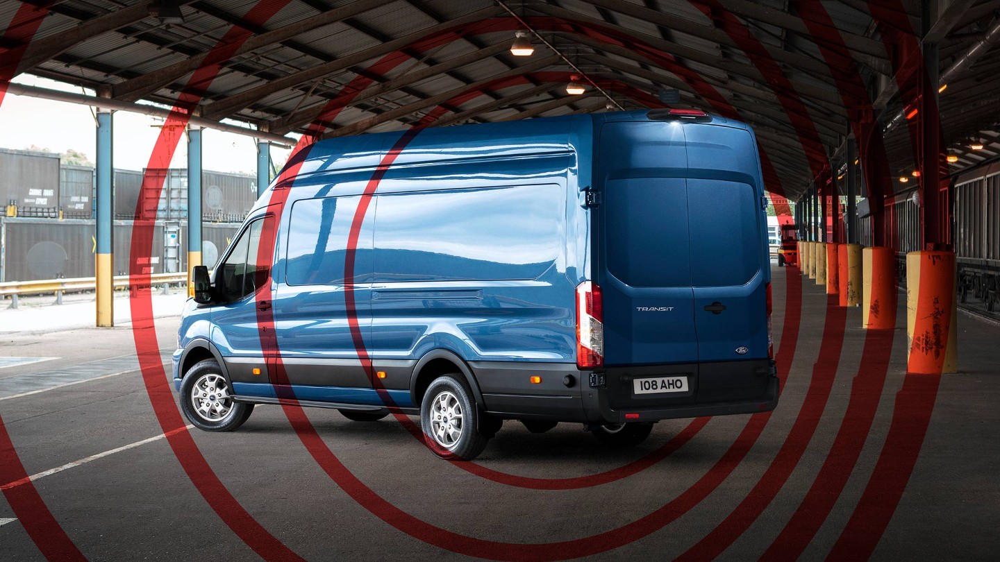 Illustration du contrôle de louvoiement de la remorque du noveau Ford Transit 2T