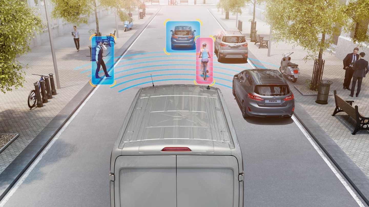 Illustration du système de pré-collision avec détection des piétons disponible sur le Ford Transit Minicar. 