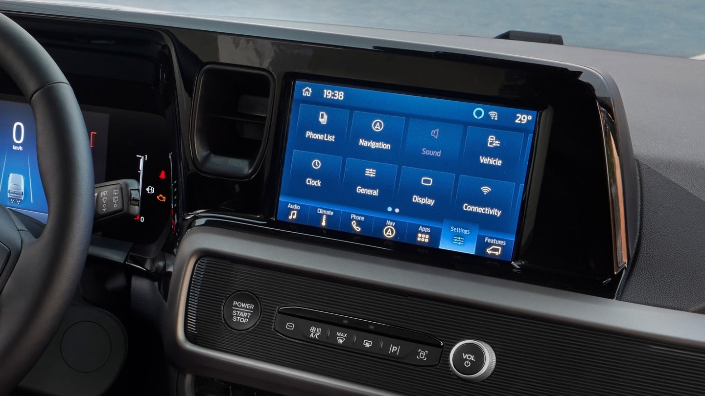 Ford Tourneo Courier touchscreen