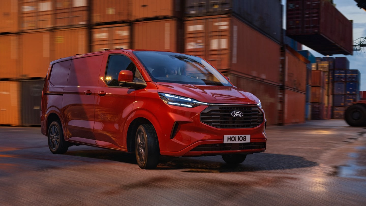 Ford Transit Custom in red