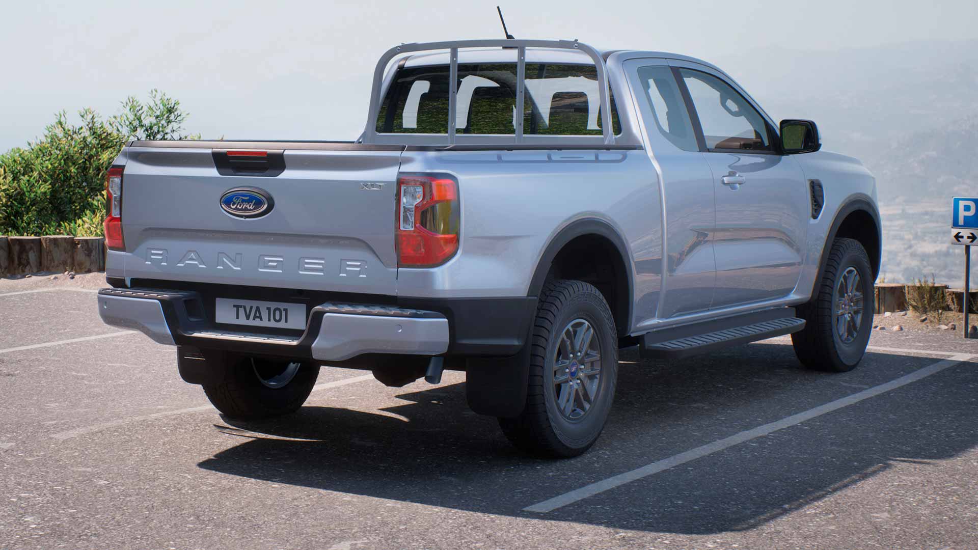 Image d’un Ford Ranger XLT Super Cab argenté garé.