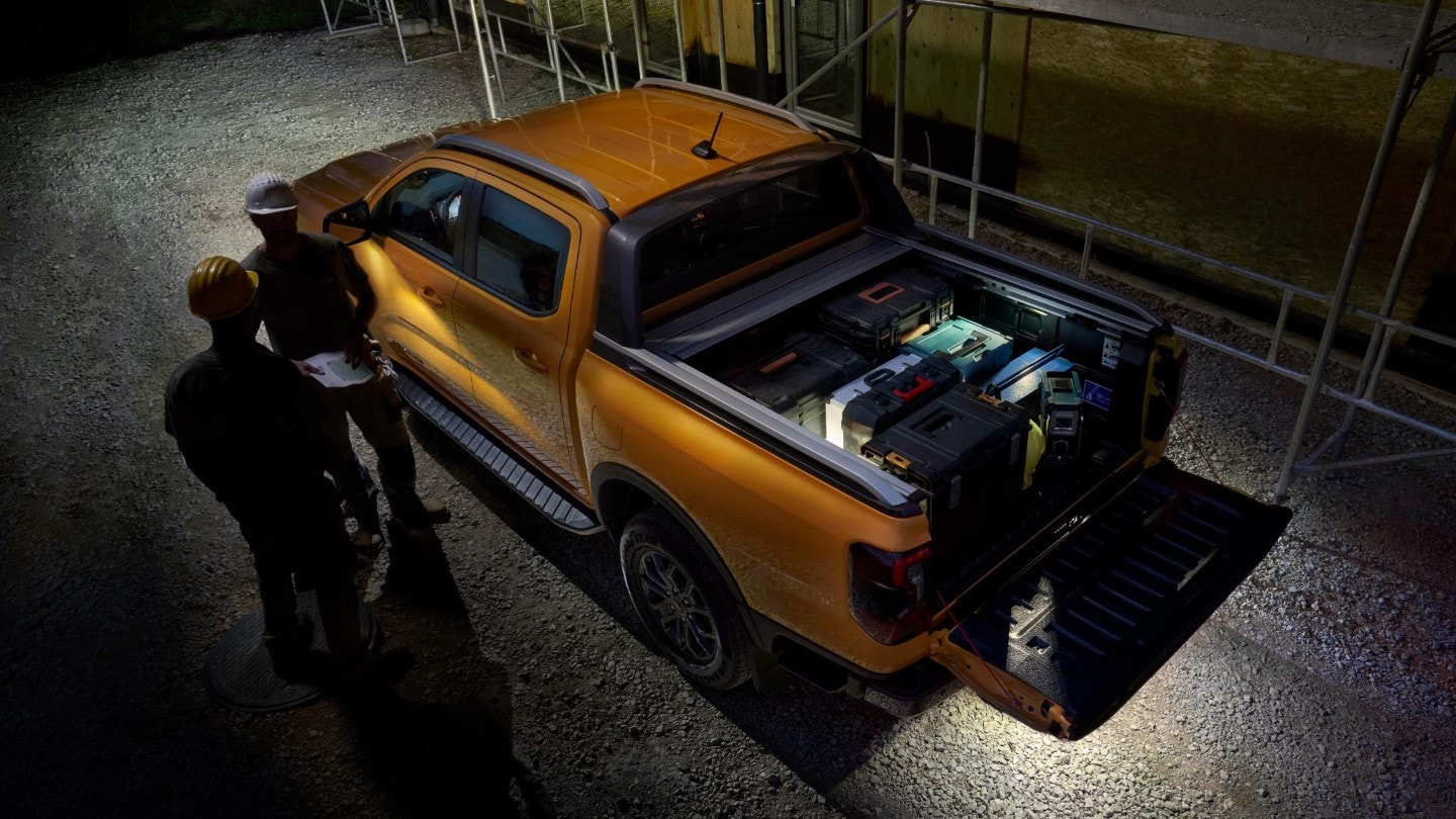 All-New Ford Ranger Wildtrak zone lighting