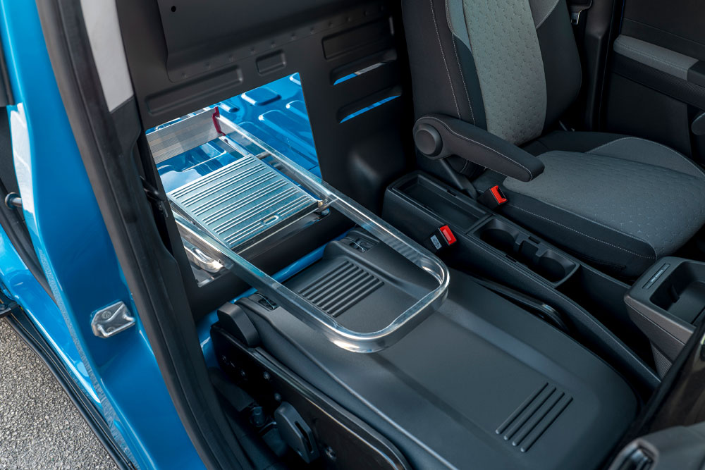 Ford E-Transit Courier Espace de chargement arrière