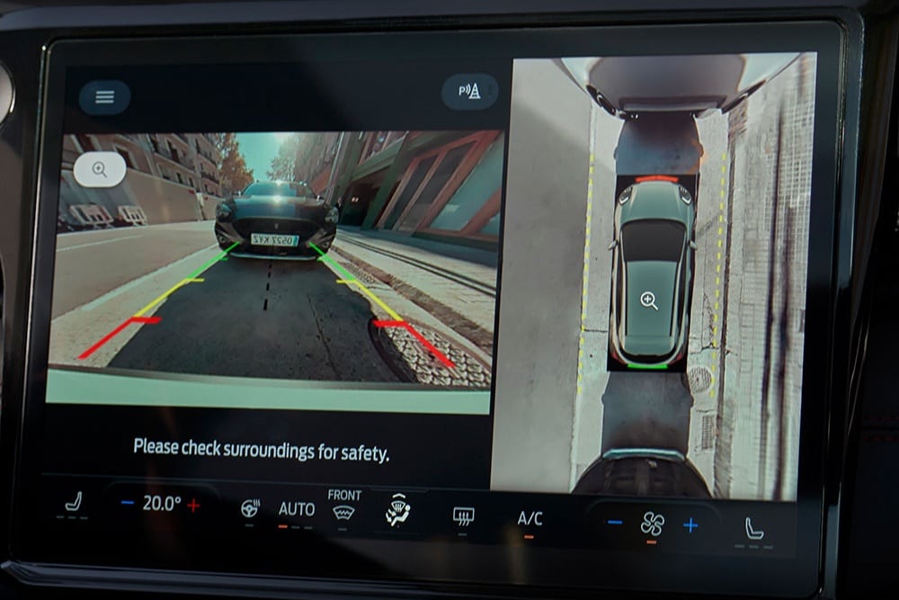 Ford Rear view camera graphic