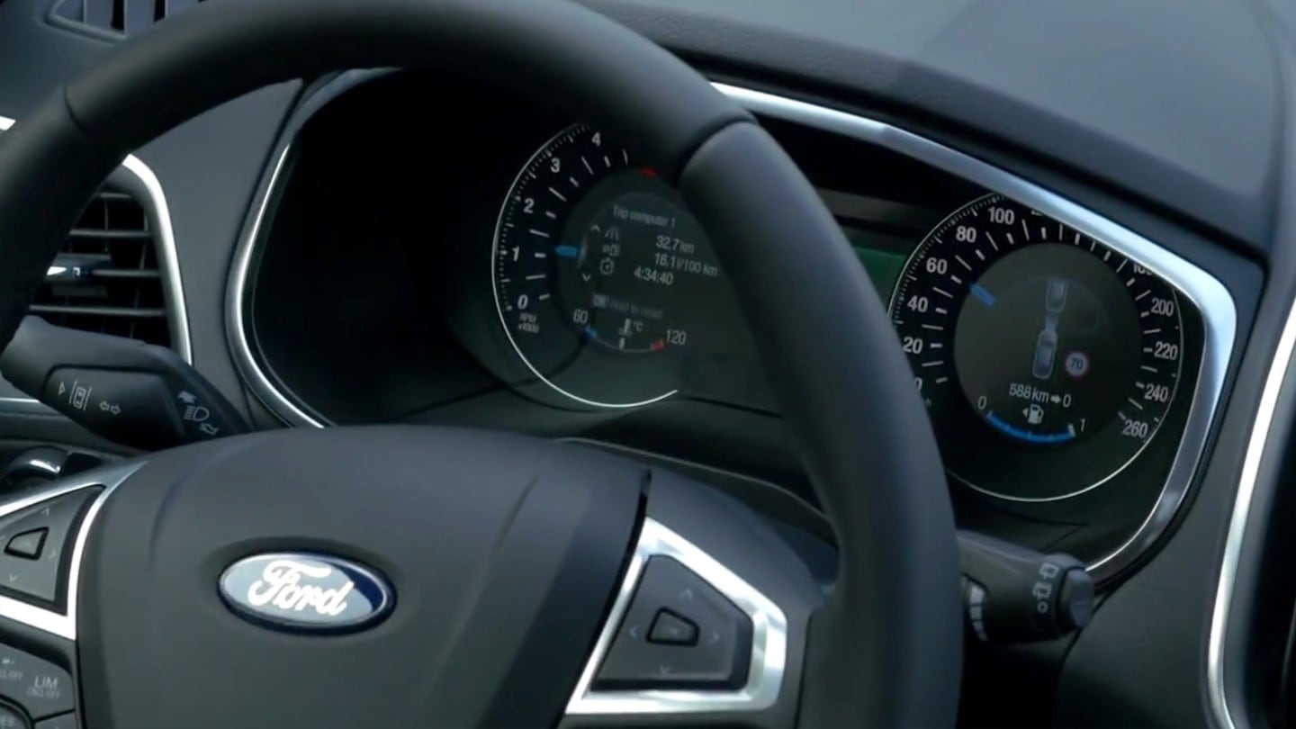 Limiteur de vitesse Intelligent | Ford FR